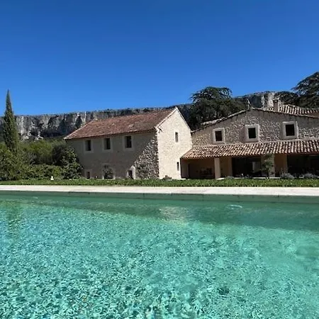 Aux Cedres - Teritoria Bed & Breakfast